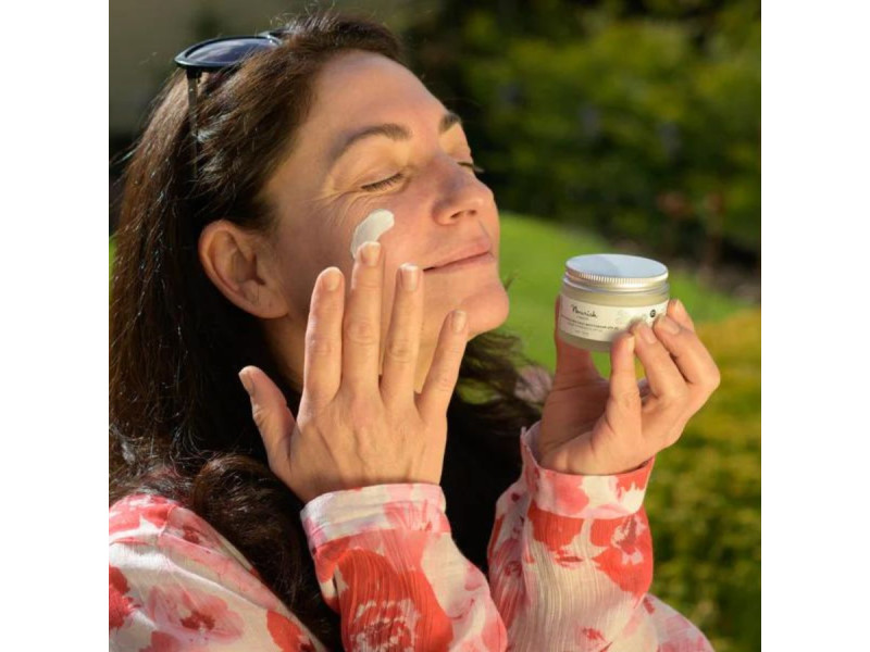 Nourish London Skin Protecting Daily Moisturiser SPF25